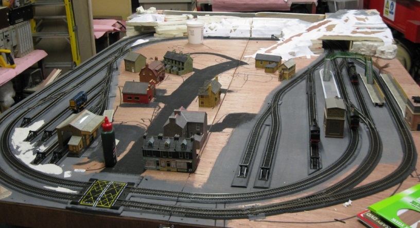 Caggers Parts builds a Model Railway